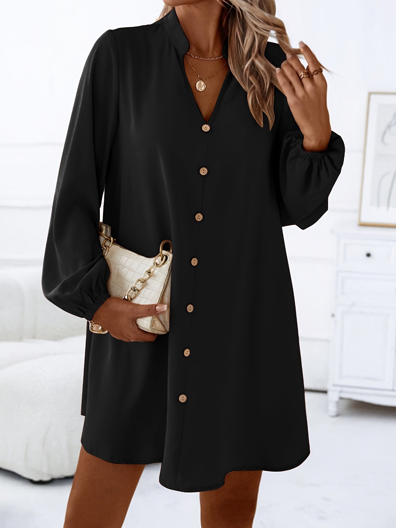 Effortlessly Chic Solid Color V-Neck Dress - Long Sleeve, Loose Fit for Spring & Fall - Stylish Womens Wardrobe Essential