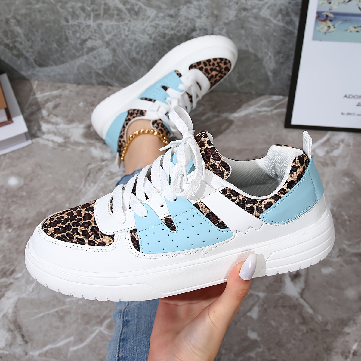 [Casual Elegance] Women's Fashionable Leopard Print and Light Blue Sneakers - Breathable, Comfortable Lace-Up Low Tops with White Soles, Ideal for Casual Wear, Tennis, and Outdoor Activities, Ladies Sneakers