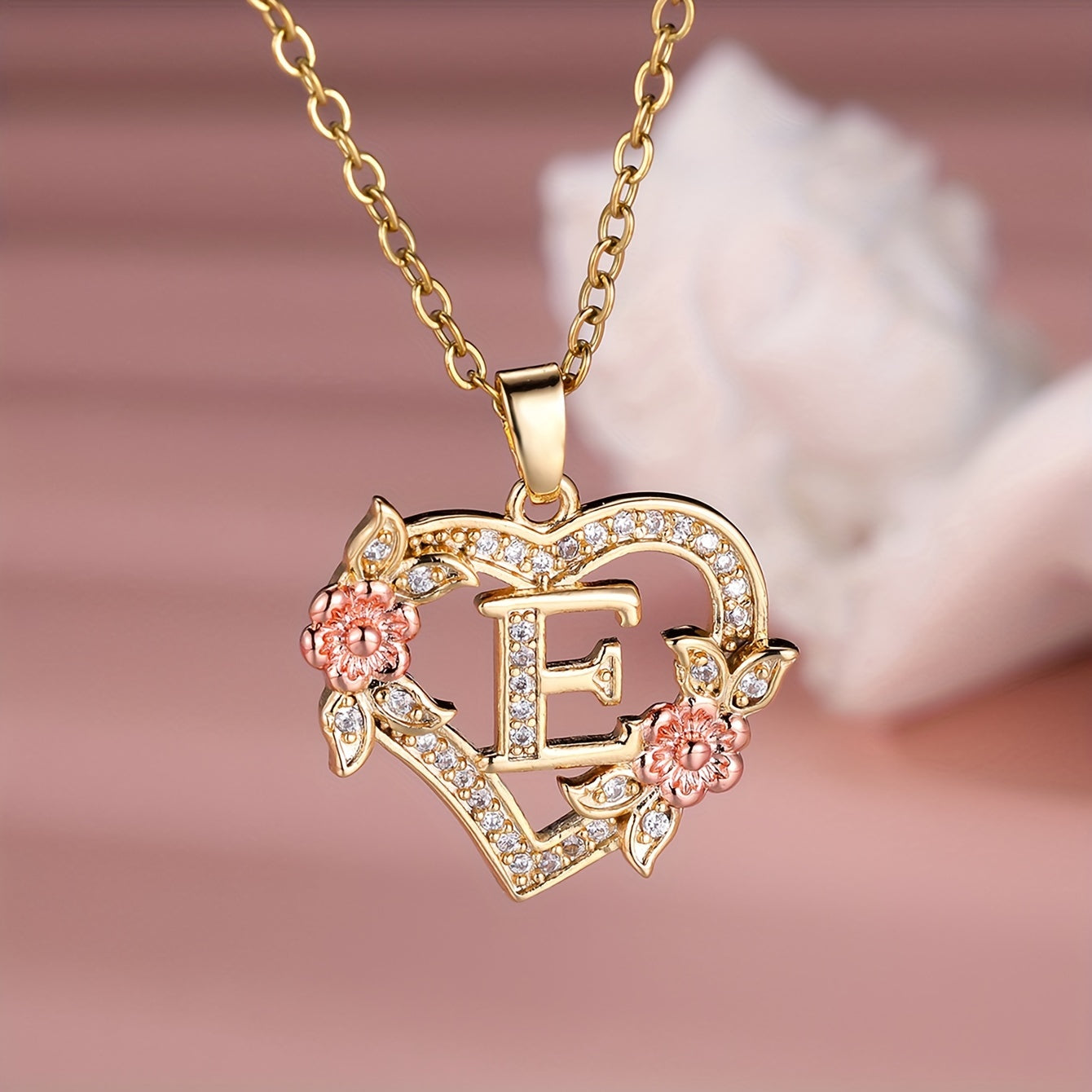 1pc A-Z Letter Love Heart Necklace Elegant zirconia Rose Golden Necklace Valentine'S Day Gift Trendy Jewelry For Women