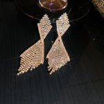 Rhinestone Inlaid Claw Chain Tassel Long Earrings