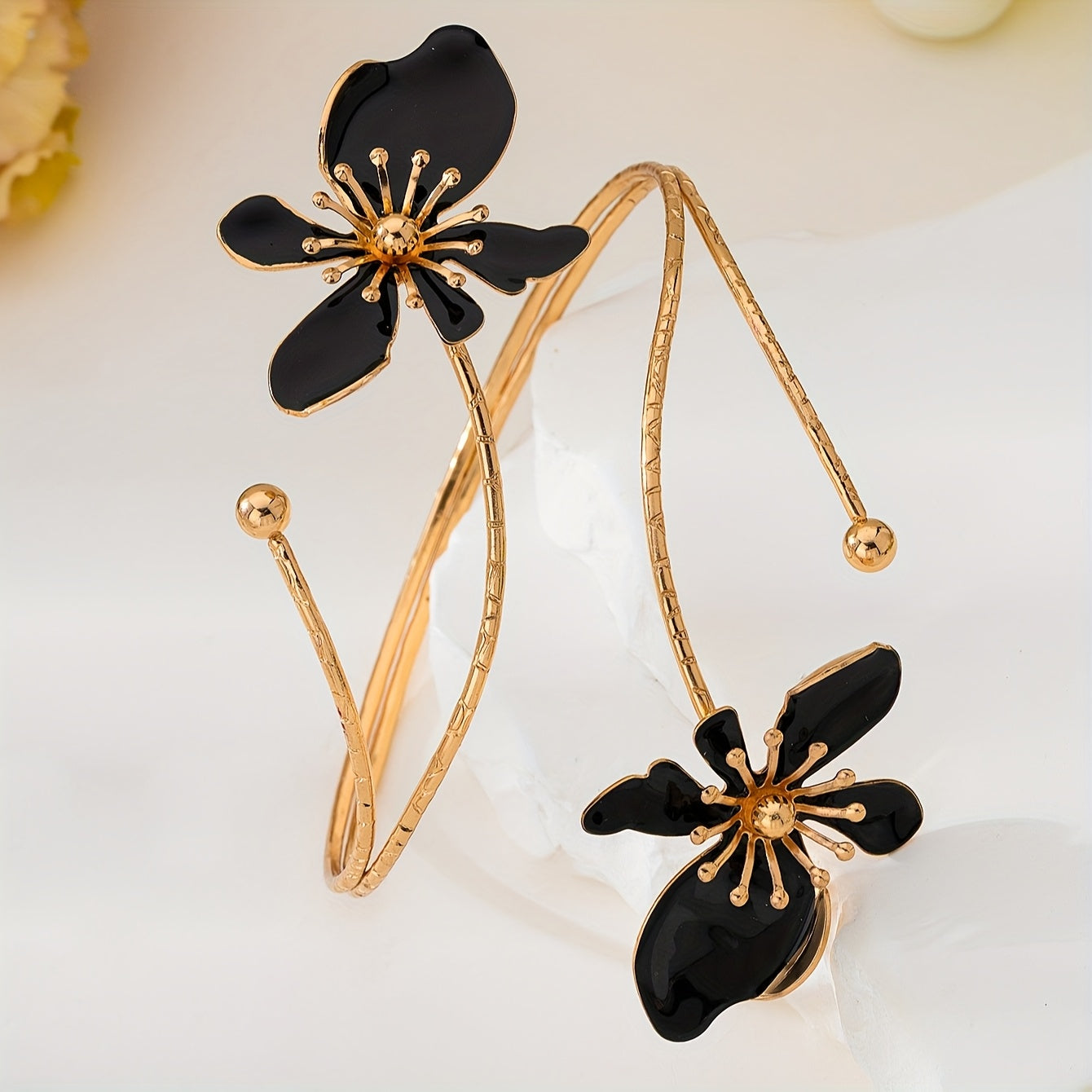1pc Elegant & Sexy Floral Open Cuff Armlet - Iron Material, Perfect for Parties, Weddings, Summer Events, and Casual Outings - Ideal Gift for Friends & Family, Floral Armlet