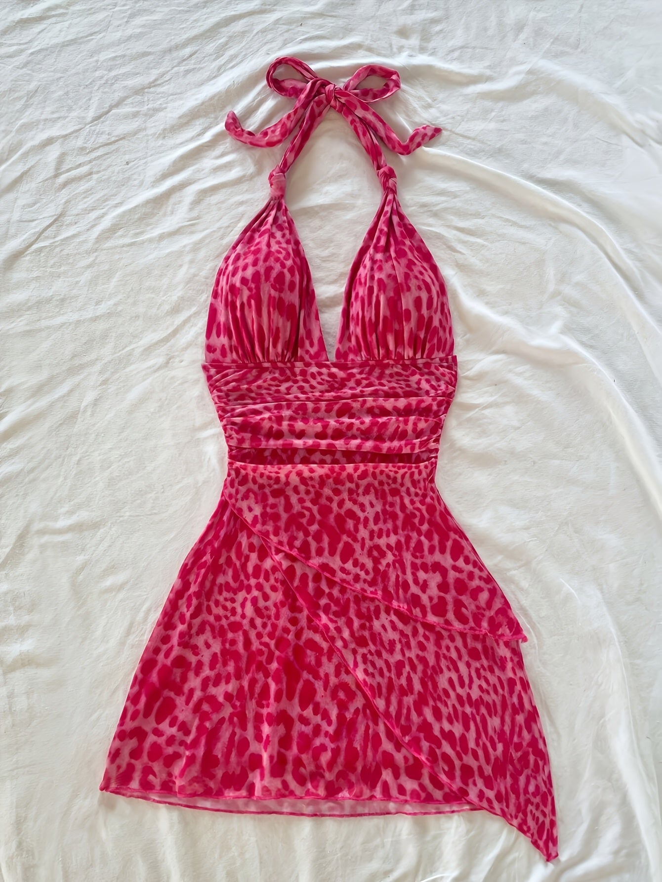 Women's Summer Sleeveless V-Neck Leopard Print Dress - Lightweight Semi-Sheer Ruffled Hem, Machine Washable Stretchy Spaghetti Strap Casual to Evening Outfit