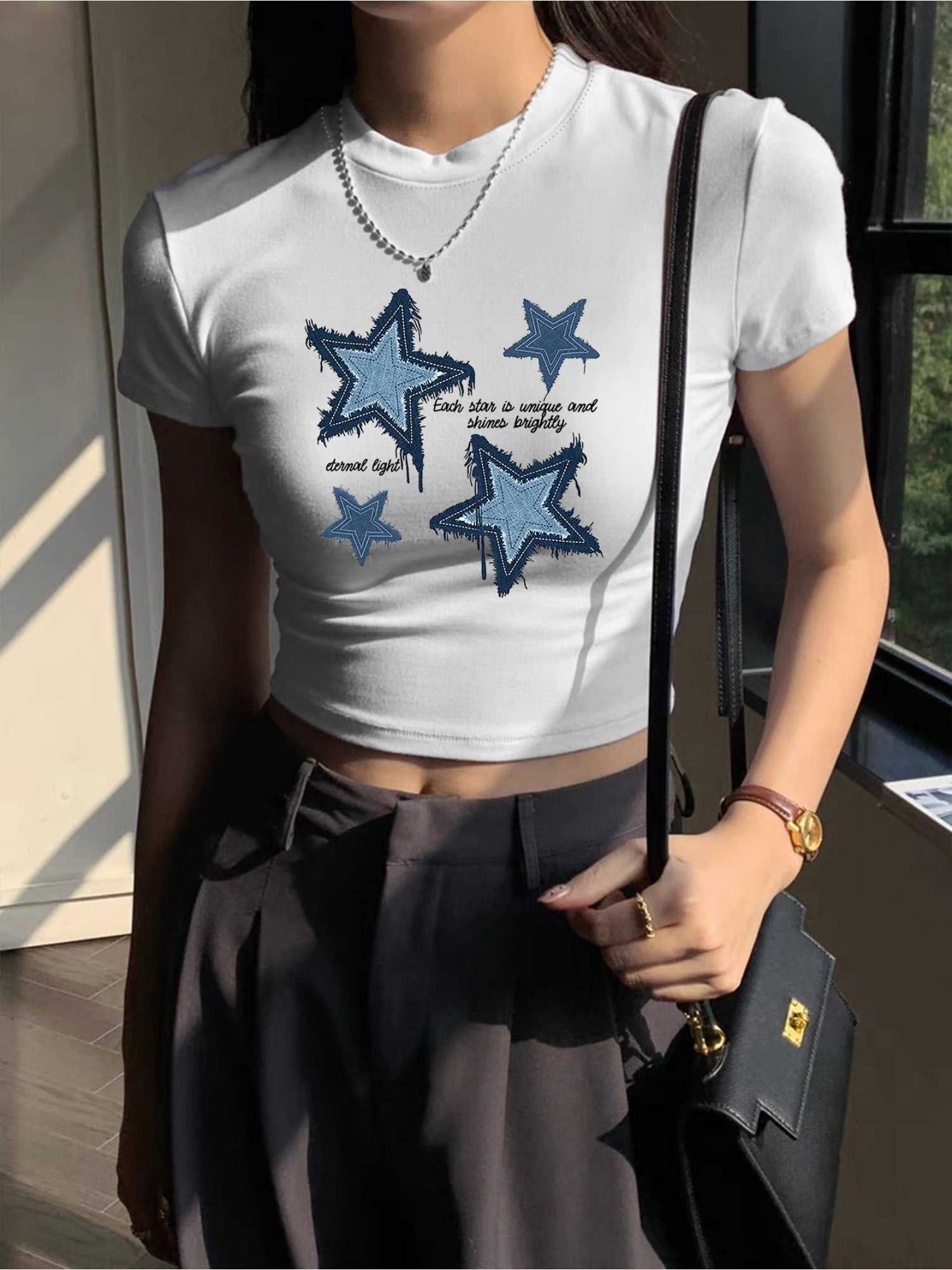 Stylish Star Pattern Print T-shirt - Unique Creative Design, Relaxed Fit, Short Sleeve, Classic Crew Neck - Perfect for Summer Wardrobe, Ideal for Outdoor Activities Tee For Adult, Women, Teen, Teenager, Adolescent,Youth.