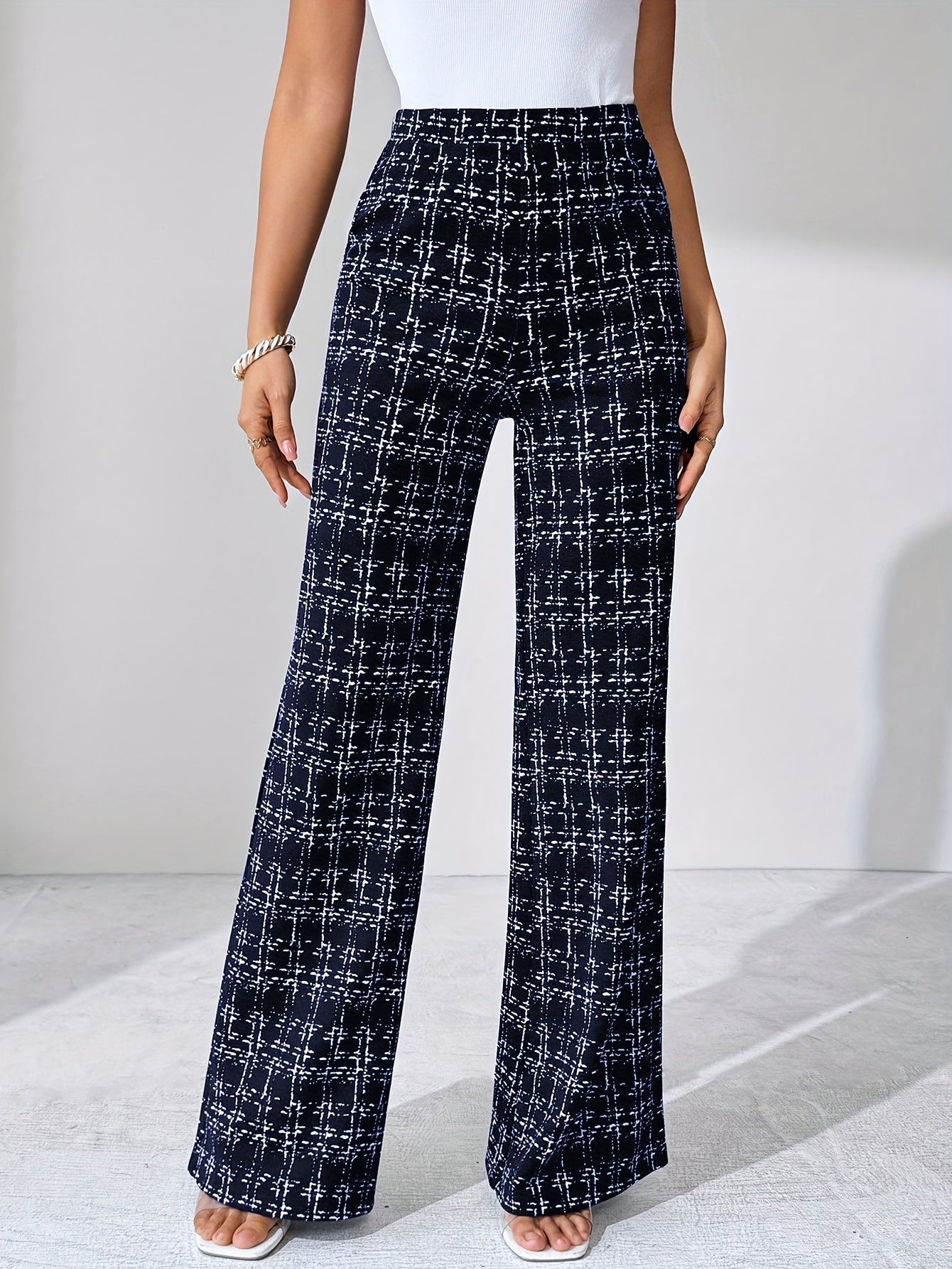Casual Black Plaid Pattern, Suitable for Various Occasions, Straight-Leg Pants for Spring/Summer/Autumn.