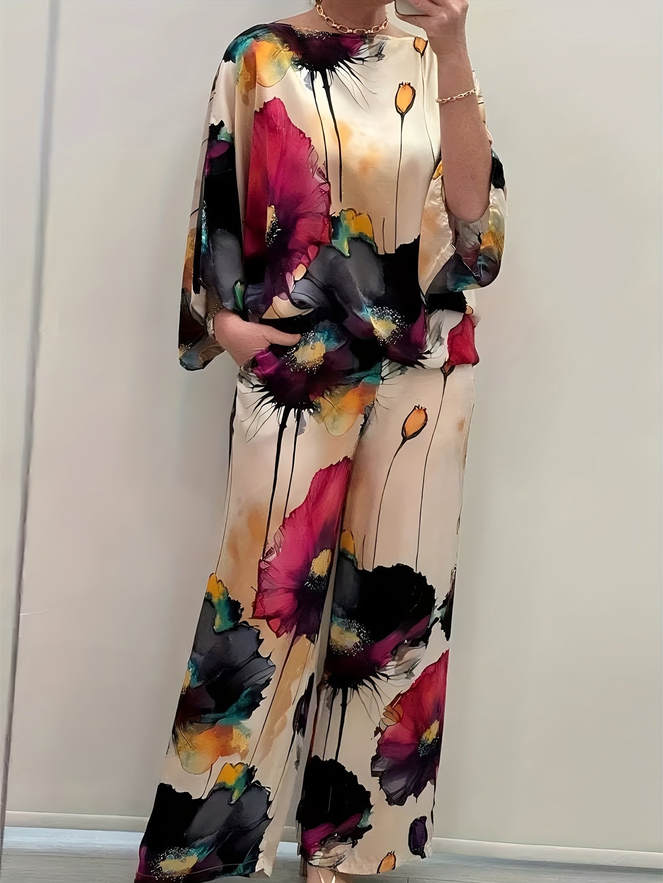 Women'S Casual Floral Printed Two-Piece Suit, Loose Pullover Top with Three Quarter Length Sleeve and Crew Neck, Breathable Polyester Blending, Machine Washable, Drawstring Pants for Spring, Summer, Autumn