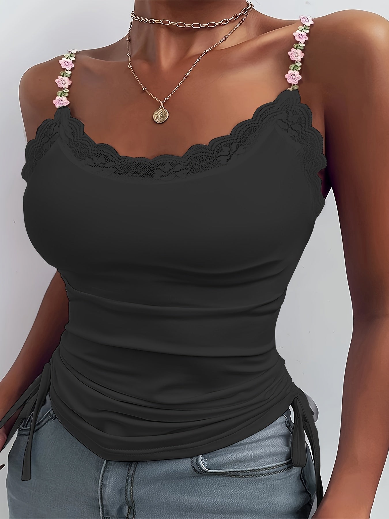 [Solid Color Sleeveless Vest Top] Women'S Floral Lace Trim Ruffle Hem Spaghetti Strap Tank Top, Polyester Knit Fabric, Solid Color Sleeveless Vest for Summer