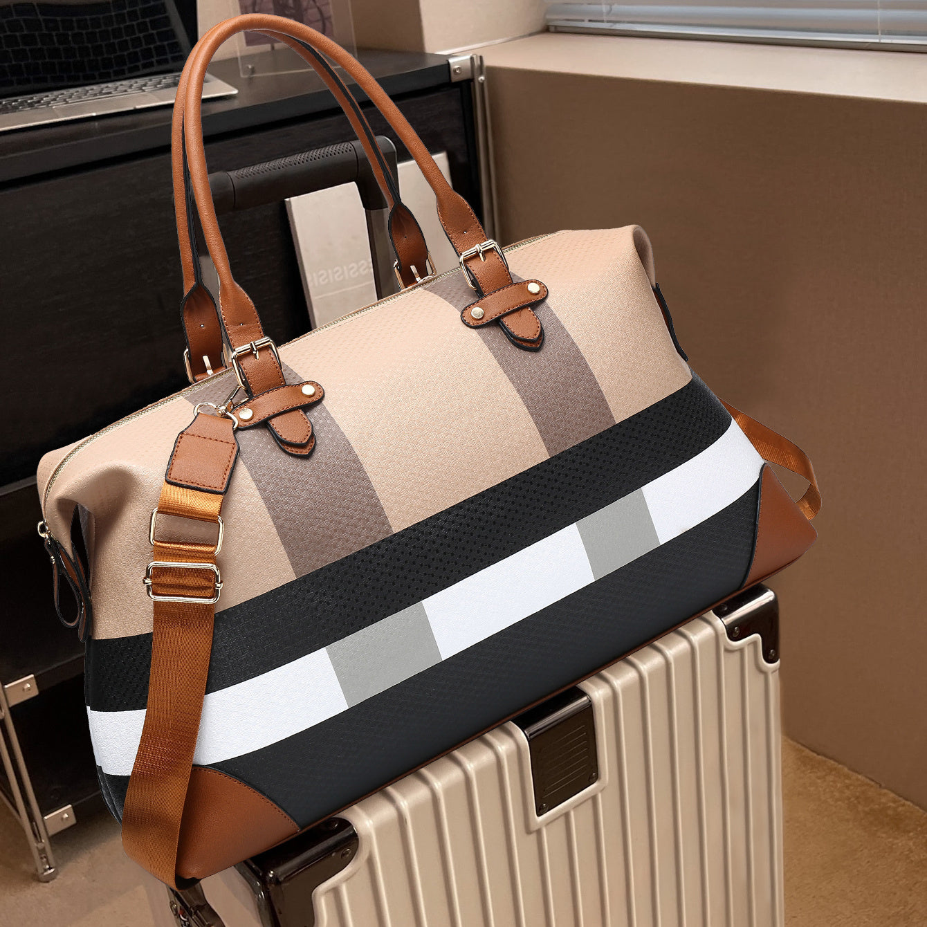 PU leather large overnight travel bag striped pattern handbag carry-on luggage bag suitable for vacation, overnight, camping, hiking, sports and fitness