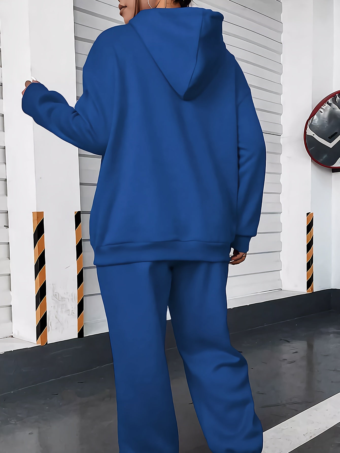 Women's Casual Hoodie & Jogger Set - Letter Print, Long Sleeve with Pockets, Polyester Blend, Machine Washable - Perfect for Fall/Winter