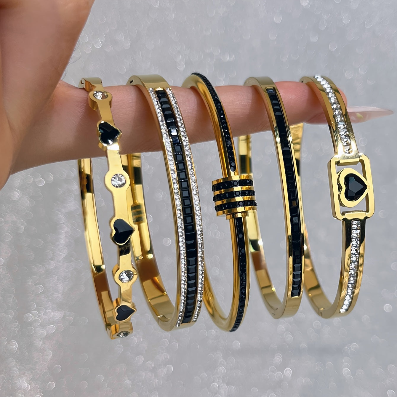 5pcs Elegant Golden-Toned Stainless Steel Bracelet Set with Heart Charms & Sparkling Rhinestones - Ideal Gift for Her, All-Season Wear, Delicate, Single Row Diamond, Triple Layer Diamond
