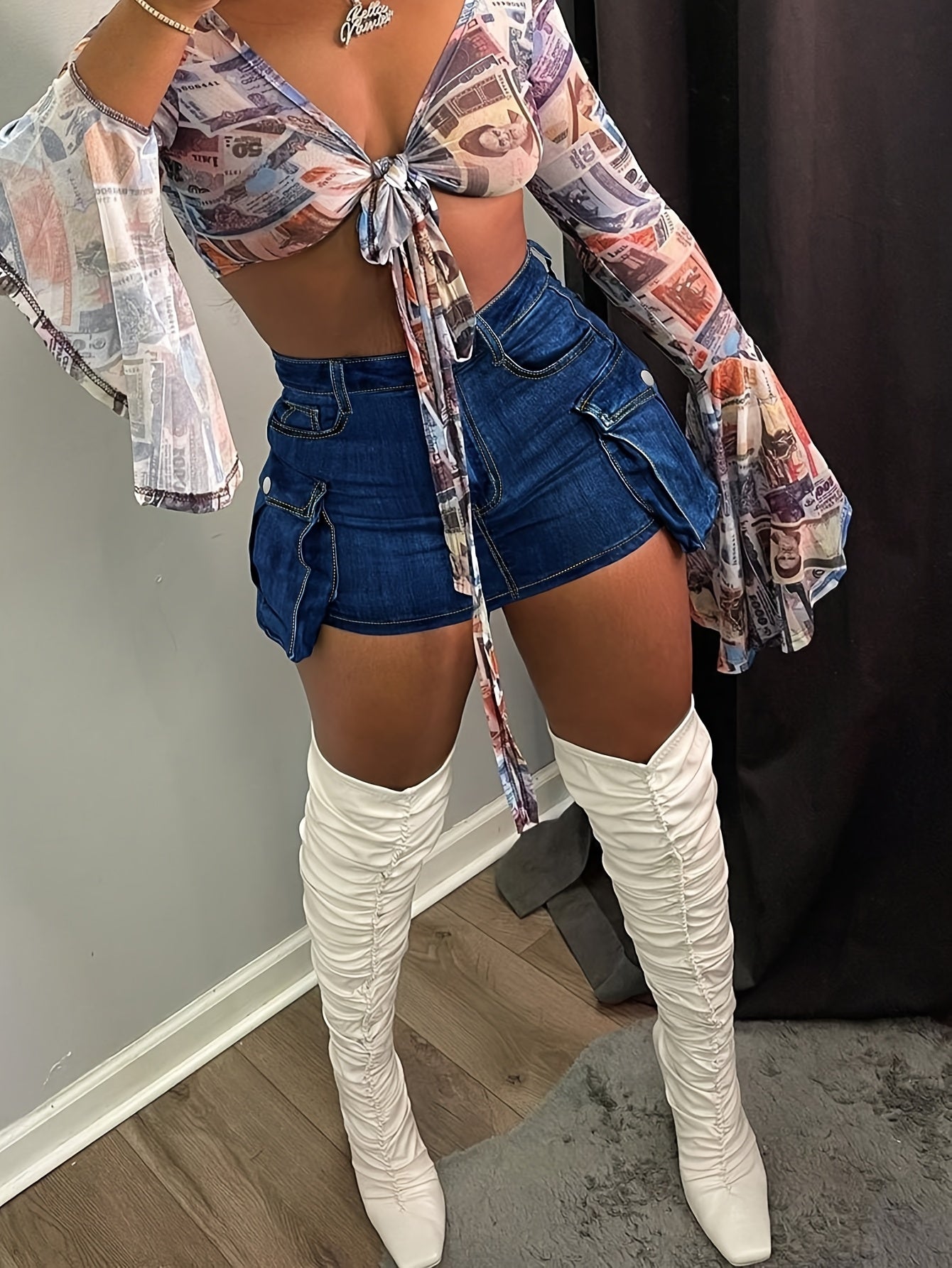 Women's Sexy Denim Mini Skirt with Cargo Pockets - Stretchy, Mid-Rise, Washed Blue, Summer Fashion, Cotton, Bodycon Fit, Casual Style