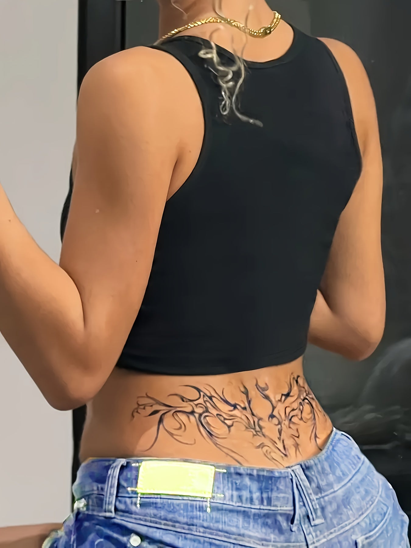 Glamorous Lip Print Tank Top with Rhinestones & Sequins - Sleeveless, Round Neck, Casual Fashion for Women, Spring/Summer Collection, Rhinestone Embellishments, Vibrant Colors, Blingy Style, Ladies Tank Tops