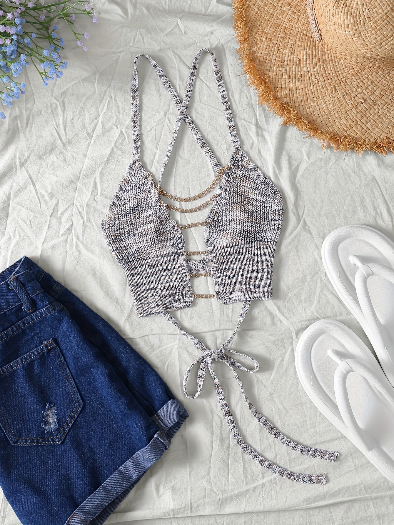 Sexy Gradient Knit Cami Top with Golden Chain Detail - V-Neck, Sleeveless, Stretch Fabric, Light Blue to White Ombre Design for Women - Perfect for Spring/Summer/Fall