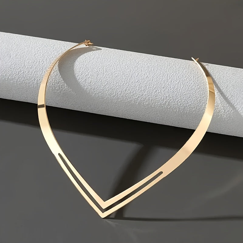 Elegant Double V-Shaped Clavicle Necklace – Minimalist Hollow Pendant, 14K Gold Plated Alloy, Dainty Jewelry for Women, Party & Everyday Wear