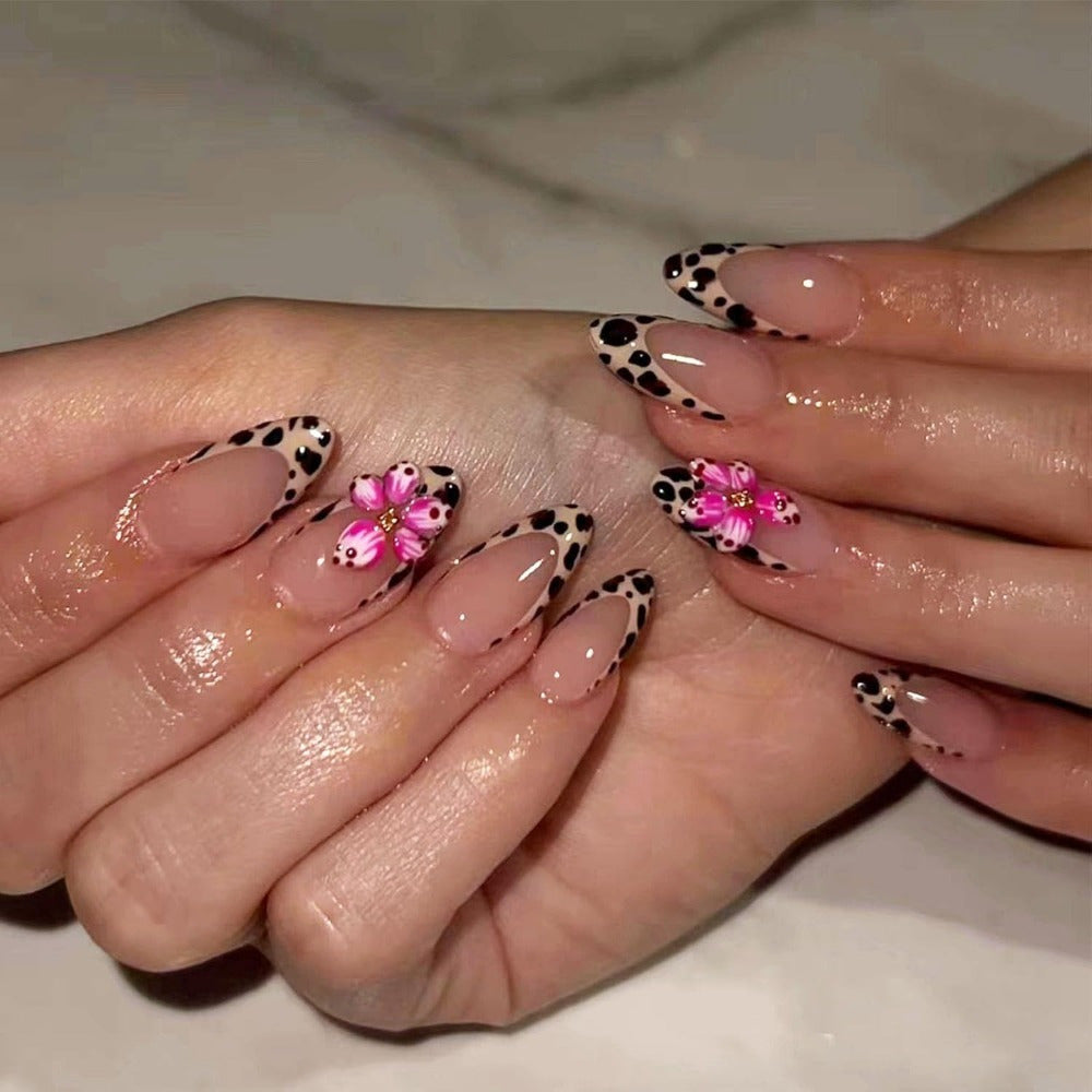 24pcss Press-On Nails, Elegant Pink French Style, Bow and Floral Designs, Coffin Shape, Perfect Fit and Lightweight, 4pcs Nail Tool Set, Ideal for Weddings and Parties, Makes You Irresistibly Charming!