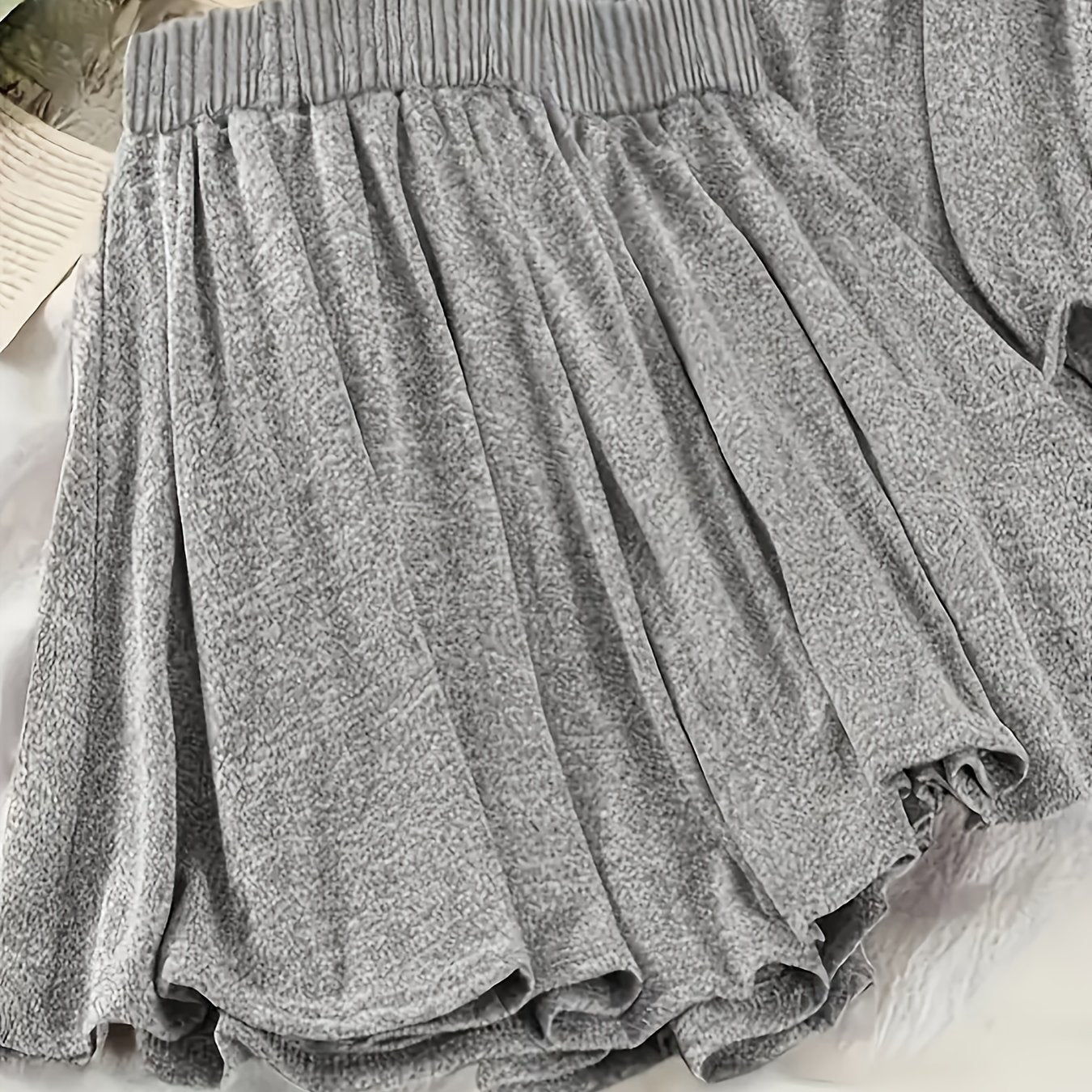 Plus Size Women's Spring/Summer Casual Outfit: Short Sleeve Henley Top with Ribbed Hem and Elastic Shorts