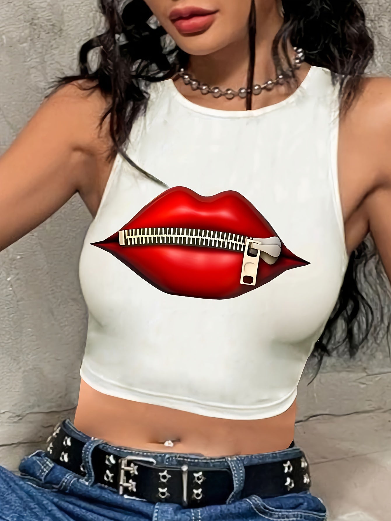 Valentine's Day Red Lip Print Round Neck High Elastic Tight Fit Print Short Top with Navel Exposed Women's Casual Sports Shirt