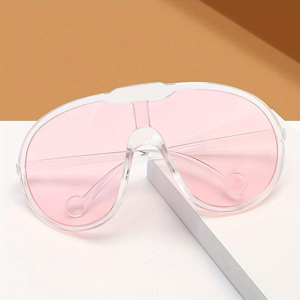 Large Frame Yellow-Tinted Fashion Fashion Glasses for Women - Stylish Oval Design, Anti-Reflective Lenses, Perfect for Parties, Travel & Casual Attire, Glasses Accessories