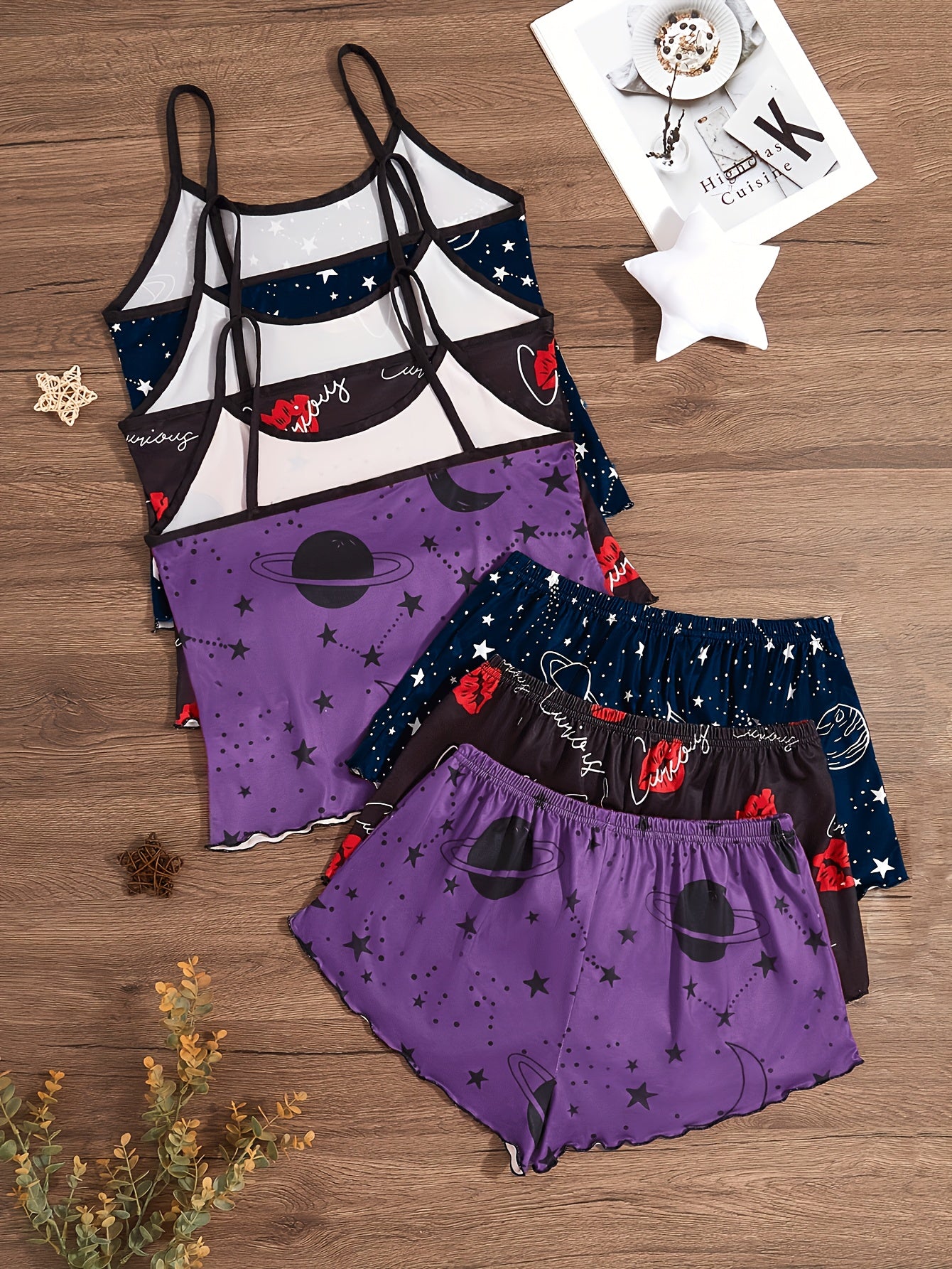 Starry Sky Style - Three-Piece Set of Women'S Sleepwear with Lip Prints
