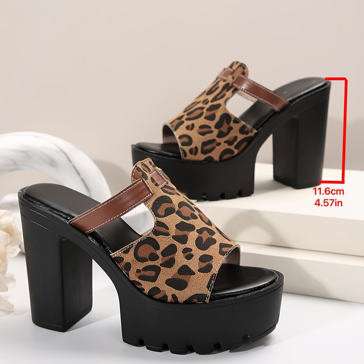 Chic Leopard Print Platform Sandals for Women - Comfortable Slip-On Chunky Heel, Open Toe Fashion Shoes with Rubber Sole - For Women - Perfect for Summer Parties & Casual Outings - Ideal Gift for Fashionistas