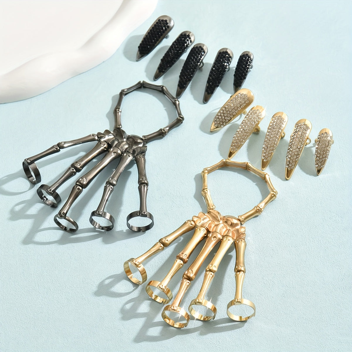 Vintage Punk Skeleton Hand Ring Set with Rhinestone-Studded Talon Nail Covers, Zinc Alloy Plated, Adjustable Halloween Jewelry, Gift & Party Accessory, Fits All Seasons