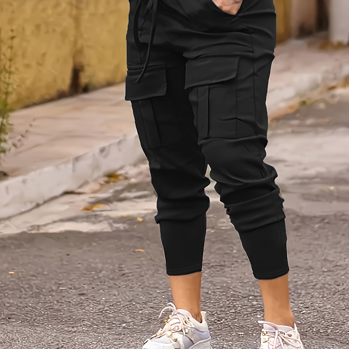 Women's Solid Color Cargo Joggers with Pockets, High Elasticity Slim Fit Outdoor Pants, Casual Drawstring Waist Trousers, Athletic Style For Fall & Winter