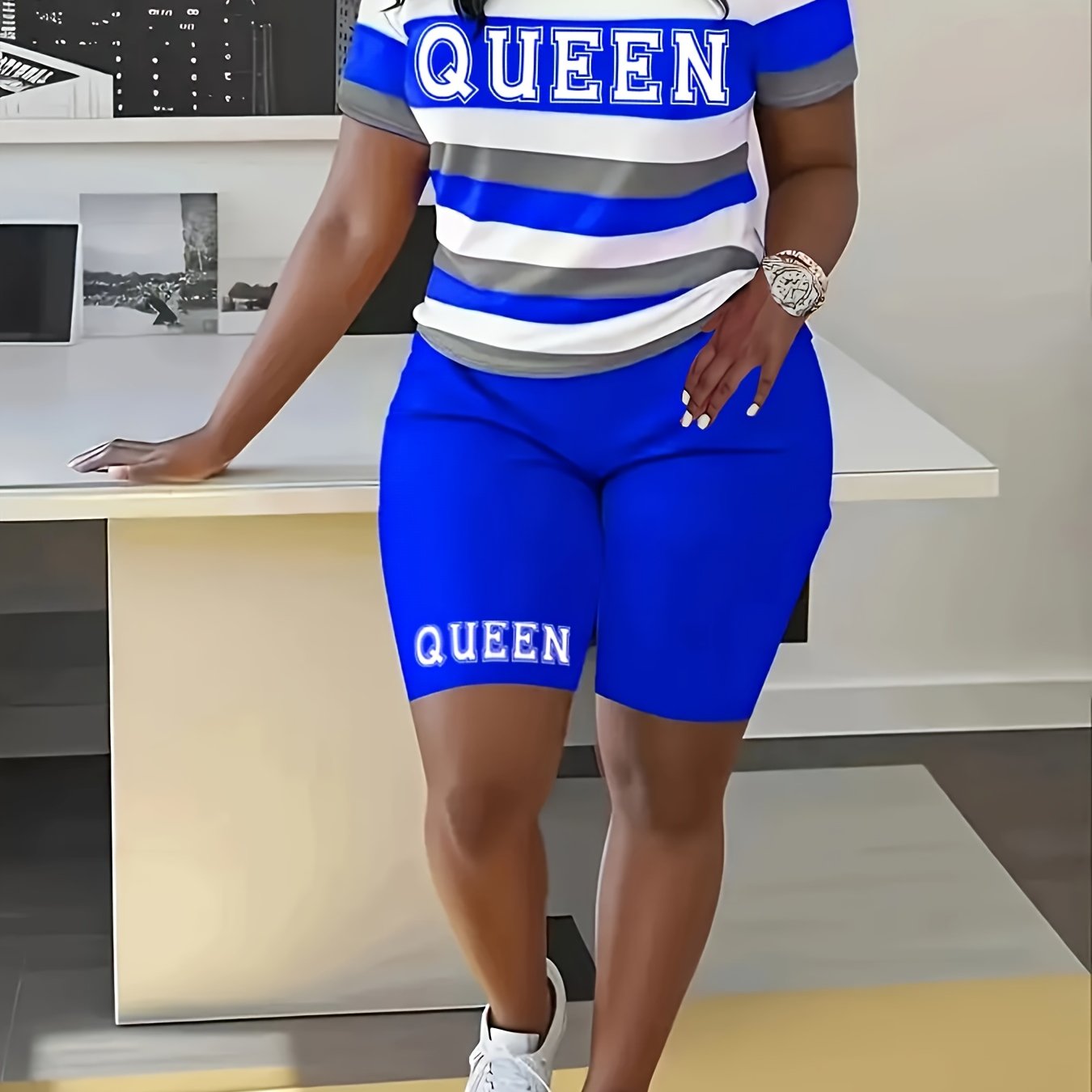 Two-Piece Queen Print Color Block Crew Neck T-Shirt & Biker Shorts Outfit - Soft Mid-Elasticity Polyester Fabric, Random Striped Pattern, Machine Washable, Spring/Summer Casual Wear - Vibrant Colors, Comfortable Fit