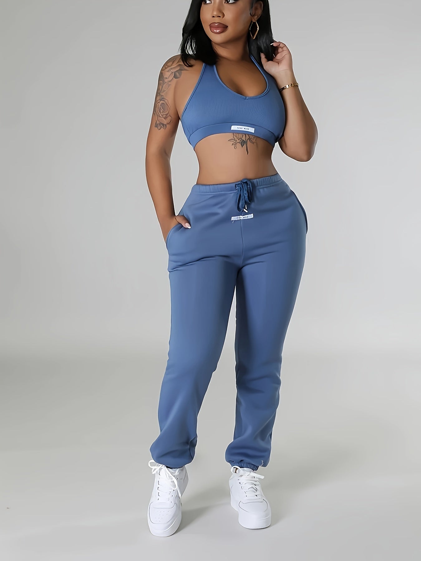 Chic Women's Halter Neck Backless Crop Top & High-Waist Jogger Set - Stretchy Polyester/Spandex Blend, Machine Washable, Casual Solid Color, Perfect for Fall/Winter