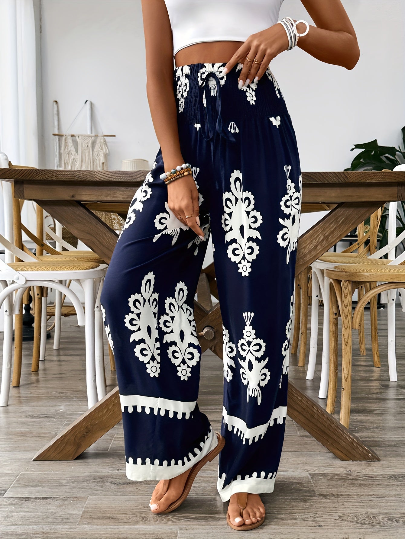 Women's Navy & White Floral Print Wide-Leg Pants with Elastic Waist Drawstring & Smocking Detail - Machine Washable All-Season Elegant Casual Trousers for Women, Comfortable Fashion, Smooth Texture Fabric