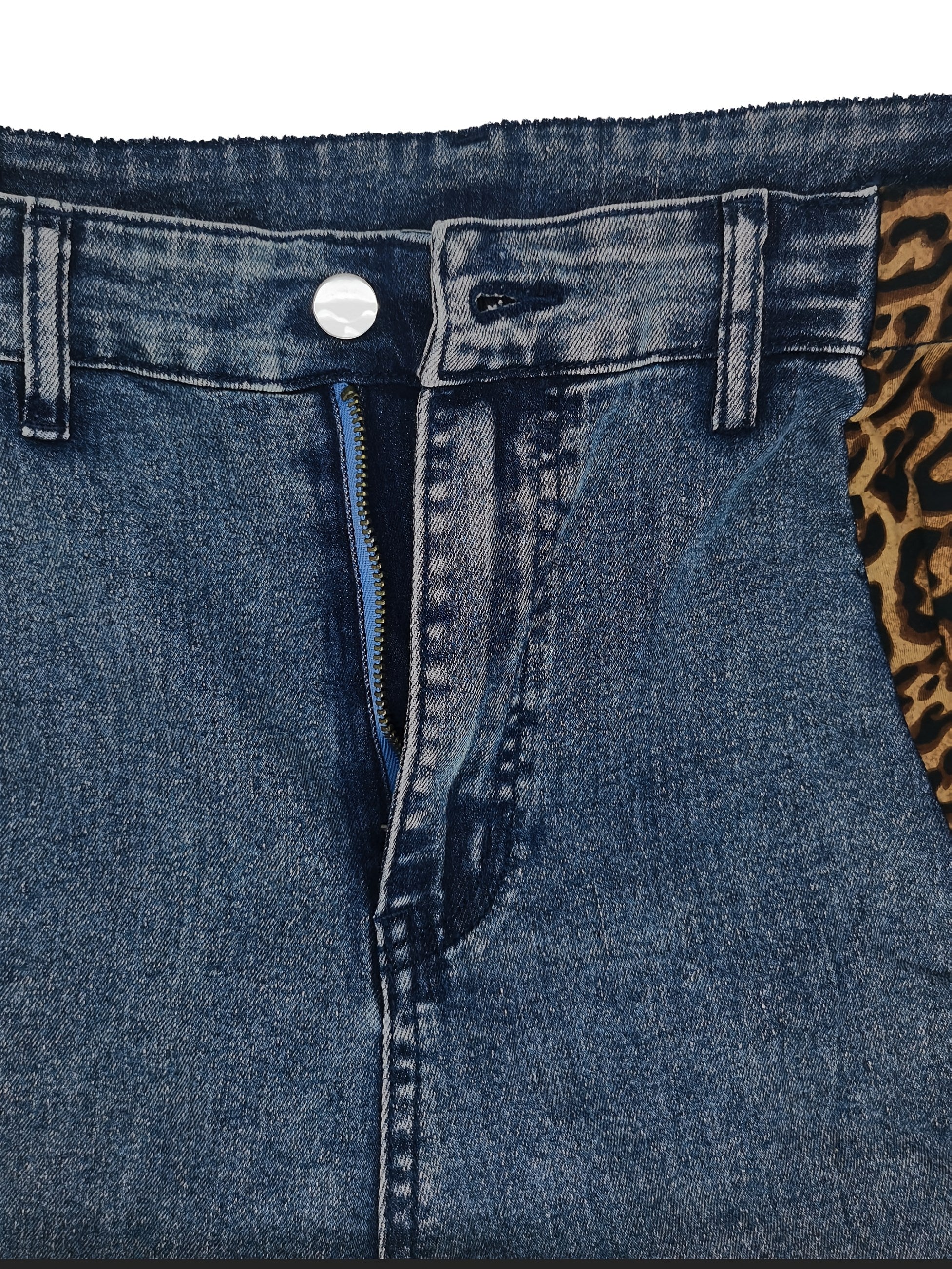 Trendy High-Waisted Wide-Leg Denim Pants With Leopard Print Side Stripes Fashion Forward Statement Piece