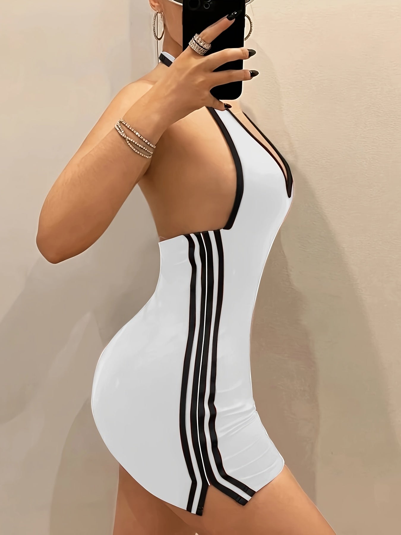 [Minimalist Chic] Sleek Black & White Halter Romper for Women - Sexy Deep V-Neck, Slim Fit, Stretchy Polyester Blend, Perfect for Summer Casual Outings, Summer Casual Wear | Halter Neck Design | No Lining, Clothes for Young L