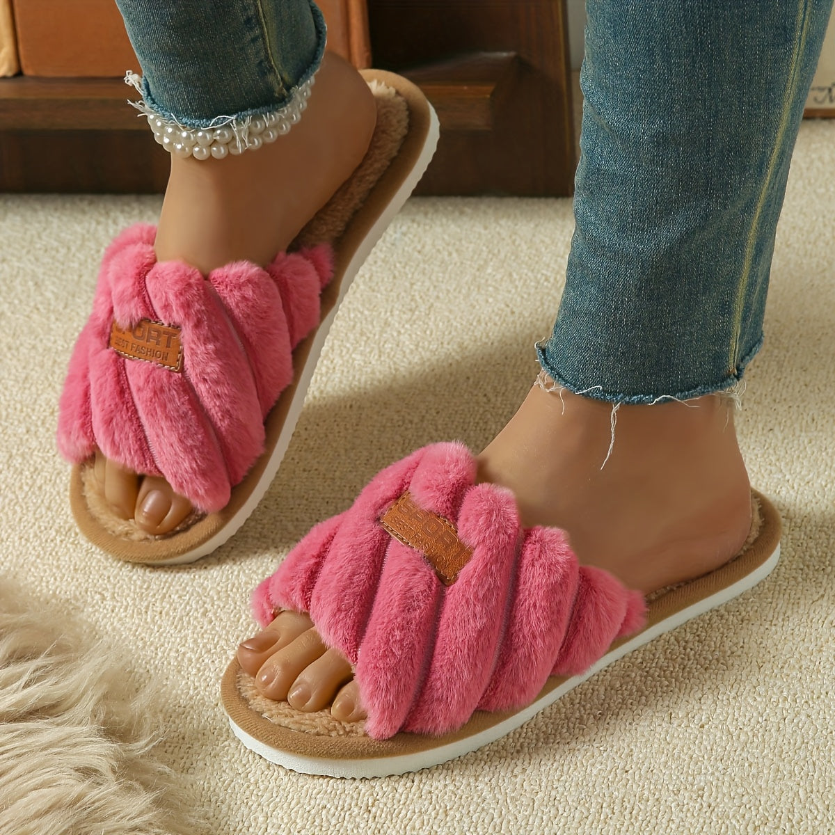 Women's Plush Open-Toe Slippers – Quilted Indoor House Shoes with Rabbit Fur Lining