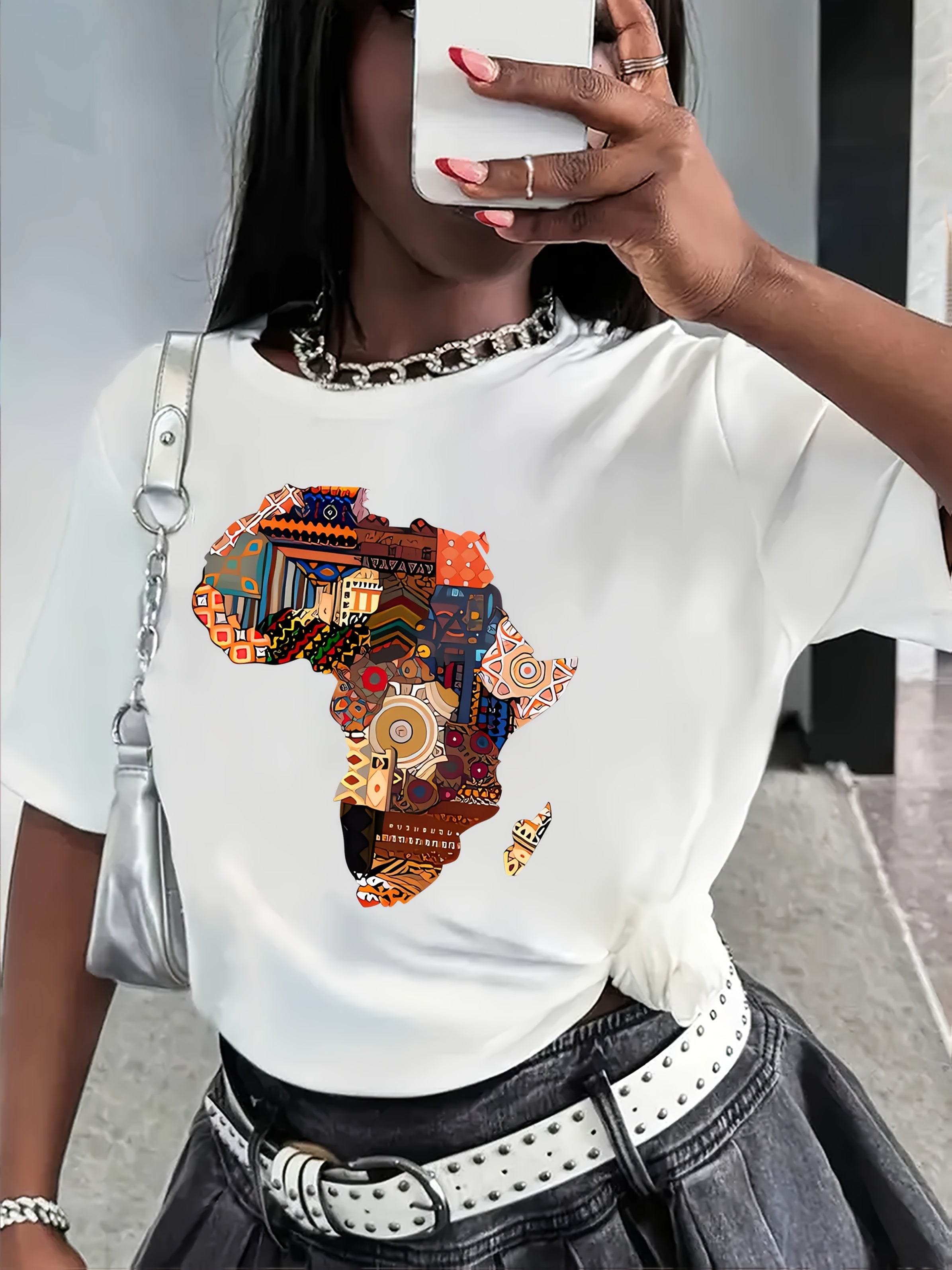 Women's African-Inspired Patchwork Print Casual Short Sleeve T-Shirt - Vibrant Red Round Neck Top with Cultural Motifs, Medium Stretch & Machine Washable for Spring/Summer, Casual Attire, Comfortable Fabric