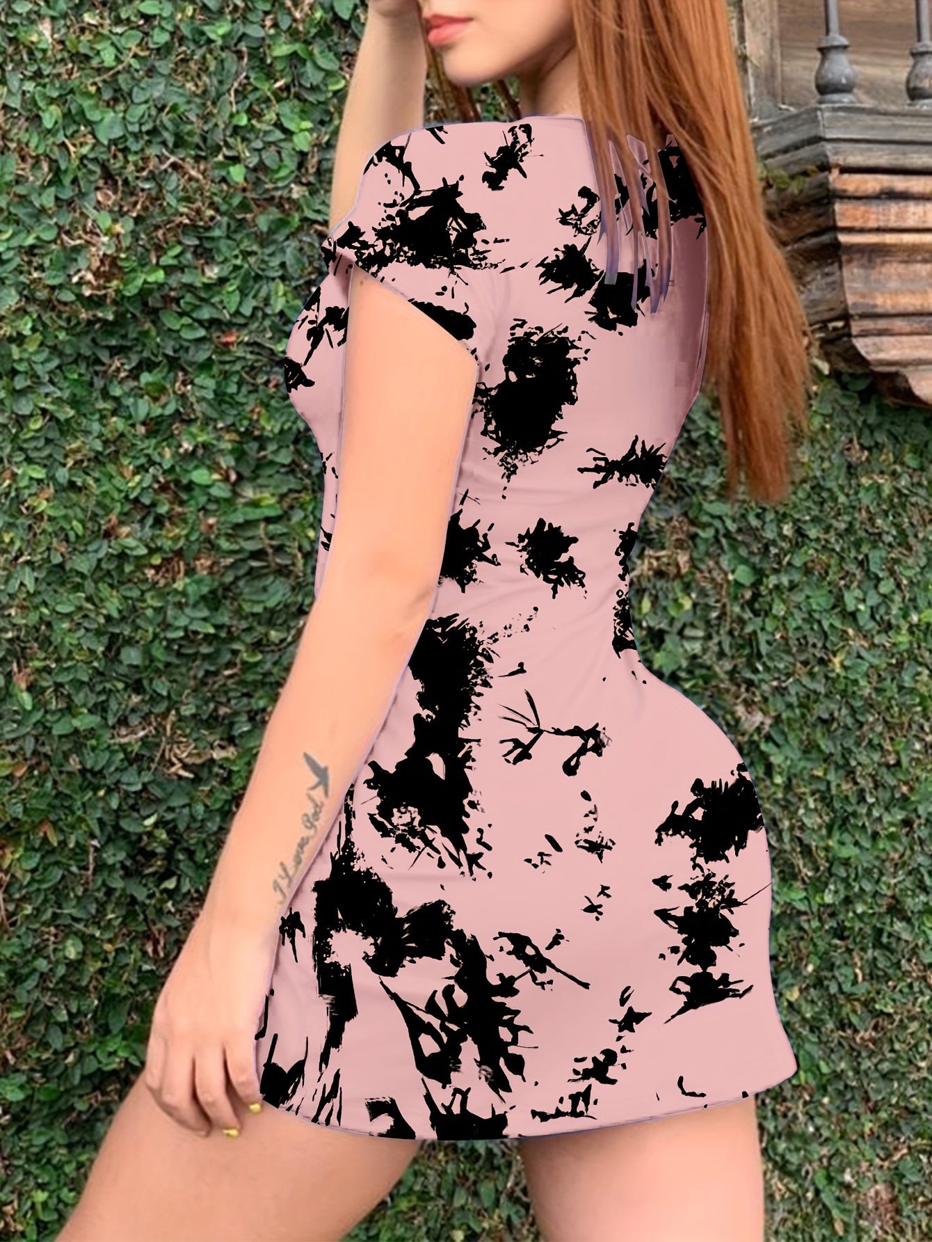 Women's Elegant Tie-Dye Print Short Sleeve Dress - Casual Round Neck Fitted Flared Skirt with Pockets, Machine Washable Pink & Black Summer Dress for Spring/Fall, Spring Fashion | Tiedye Pattern Dress | Comfortable Fabric
