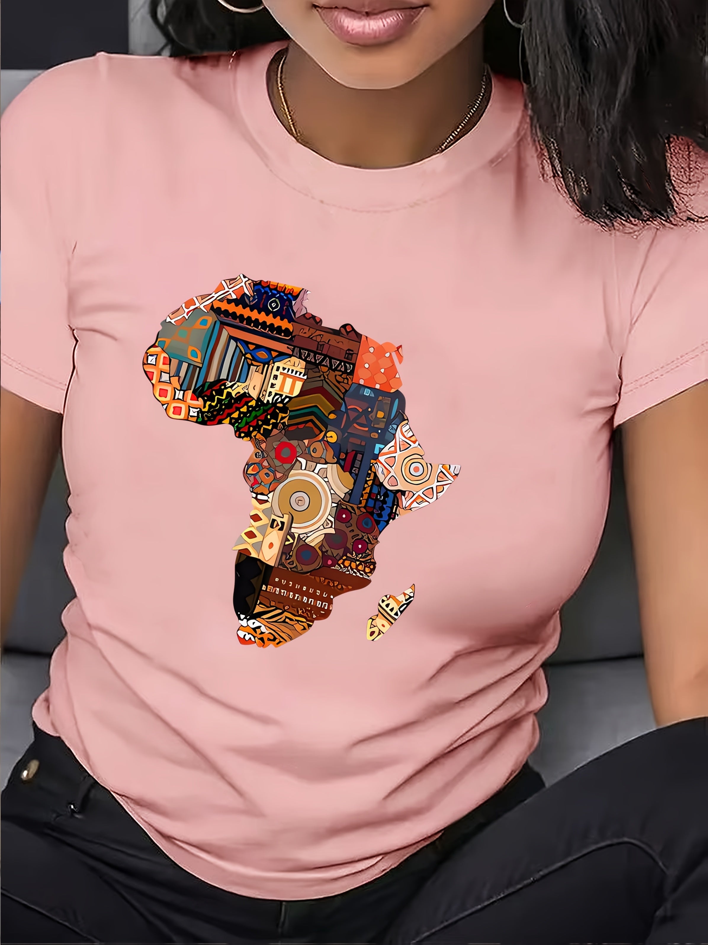 Women's African-Inspired Patchwork Print Casual Short Sleeve T-Shirt - Vibrant Red Round Neck Top with Cultural Motifs, Medium Stretch & Machine Washable for Spring/Summer, Casual Attire, Comfortable Fabric