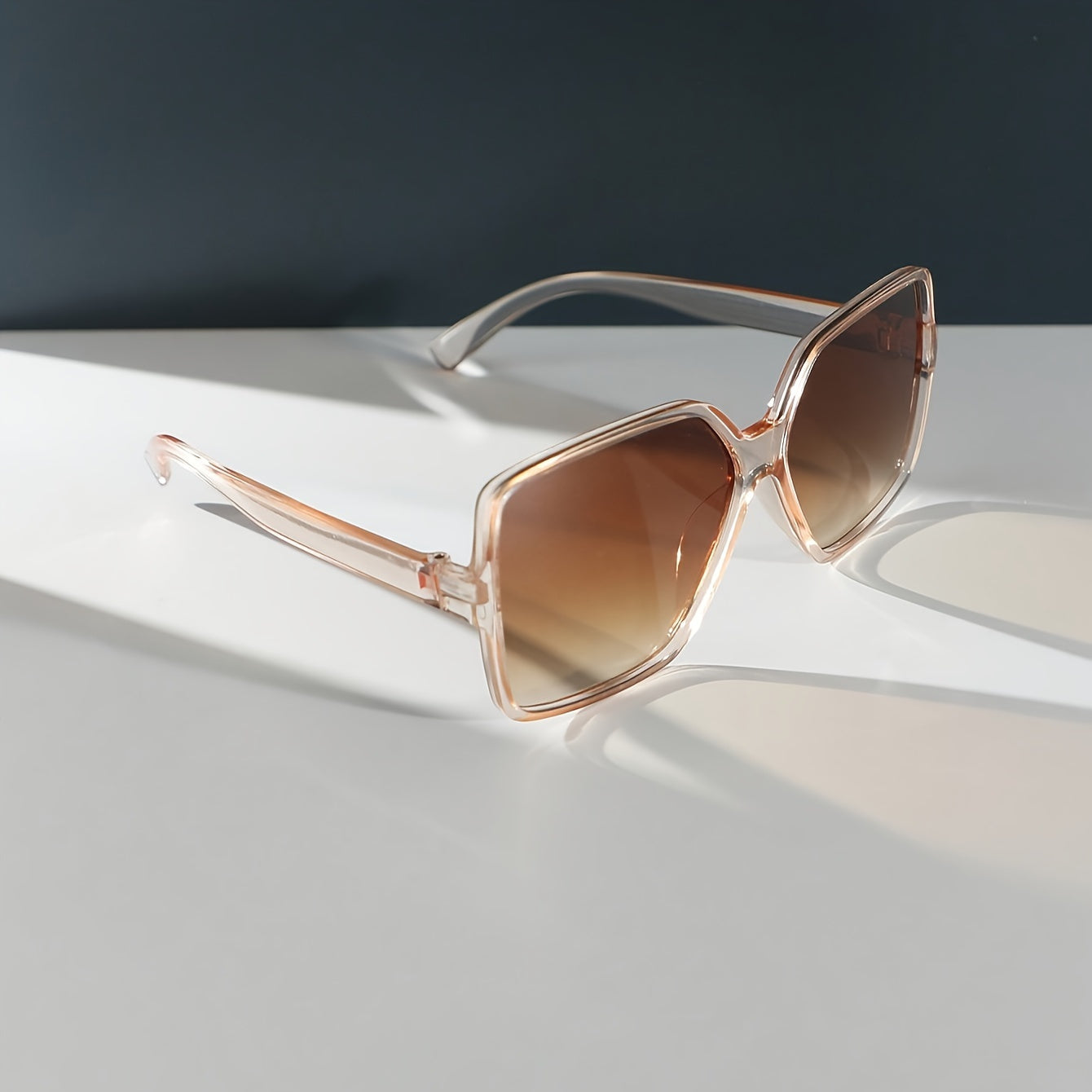 Fashion Rectangle Glasses Women, Trendy Gradient Lens, Durable PC Frame, And
