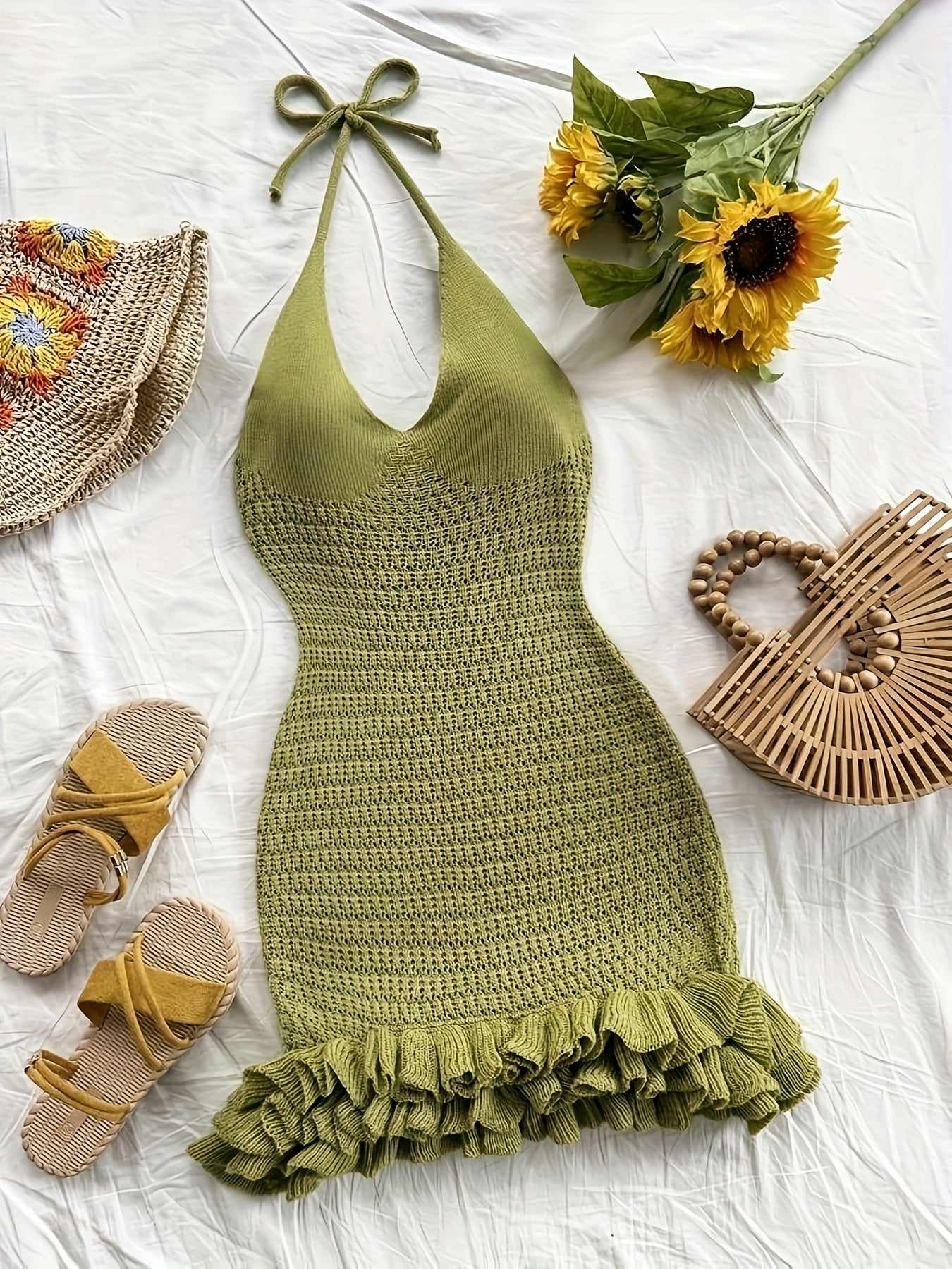 Green Halter Neck Knit Dress - Casual Sleeveless Ruffled Hem Dress for Women, Lightweight Polyester Fabric, Perfect for Summer and Beach Outfits, Beach Dress