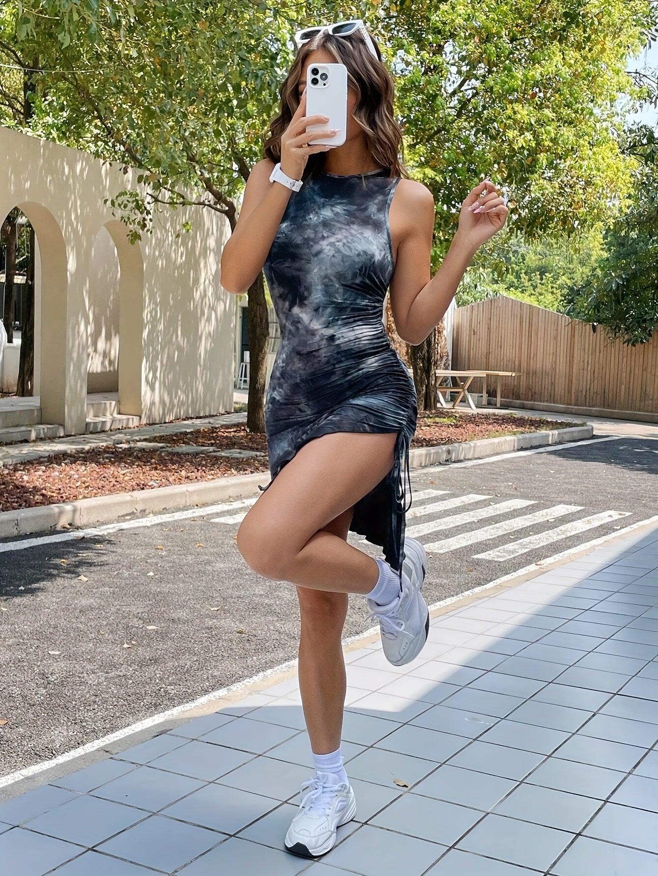 Women'S Tie-Dye Knit Mini Dress, Sleeveless Crew Neck Asymmetrical Hem, Polyester 95% Elastane 5%, Regular Fit Spring/Summer Casual Vest Dress
