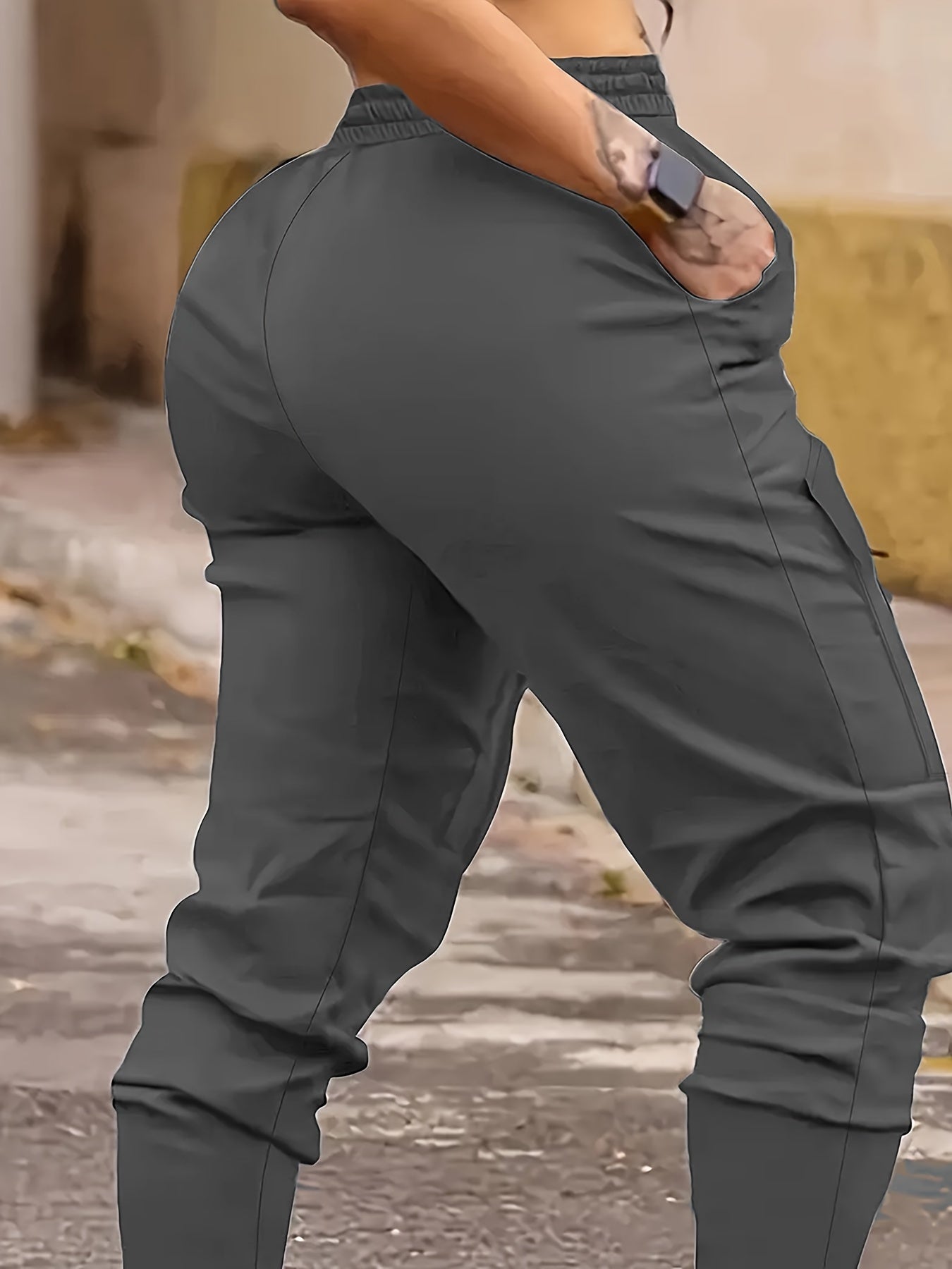 Women's Solid Color Cargo Joggers with Pockets, High Elasticity Slim Fit Outdoor Pants, Casual Drawstring Waist Trousers, Athletic Style For Fall & Winter
